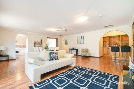 Property photo of 5 Antonia Circuit Hallett Cove SA 5158