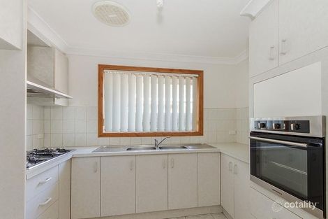 Property photo of 9 Poa Court Delahey VIC 3037