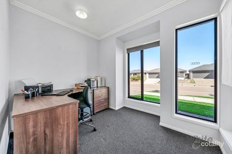 Property photo of 1 Fleming Street Logan Reserve QLD 4133