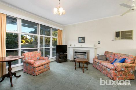 Property photo of 11 Elysium Crescent Oakleigh East VIC 3166
