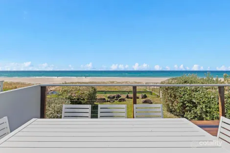 231 Jefferson Lane, Palm Beach, QLD 4221