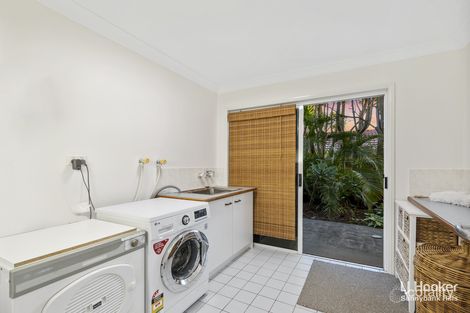 Property photo of 8 Pennant Place Calamvale QLD 4116