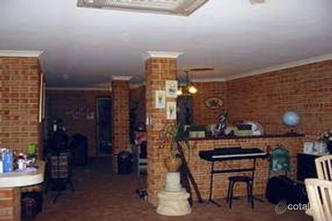 Property photo of 5 Preece Court Forrestfield WA 6058