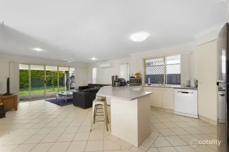 Property photo of 17 Mannix Place Forest Lake QLD 4078