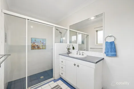 Property photo of 8 Fox Court Ormeau Hills QLD 4208