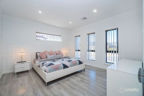 Property photo of 44 Daybreak Vista Mickleham VIC 3064