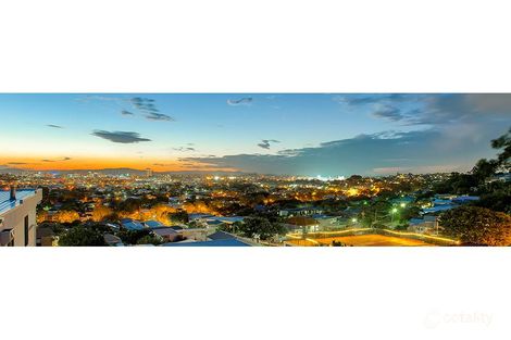 Property photo of 36 Pollock Street Balmoral QLD 4171