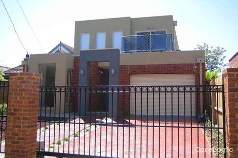 Property photo of 11 Nepean Highway Elsternwick VIC 3185