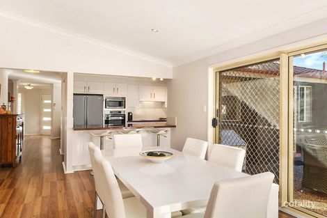 Property photo of 6 Caves Court Caves Beach NSW 2281