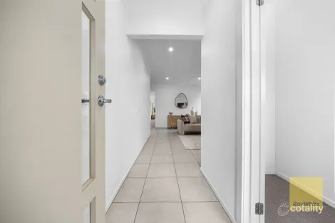 Property photo of 20 Barramunga Street Tarneit VIC 3029