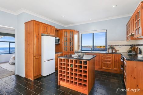 Property photo of 8 Gardeners Crescent Shellharbour NSW 2529