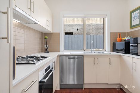 Property photo of 5/31-33 Alpine Grove Pascoe Vale VIC 3044