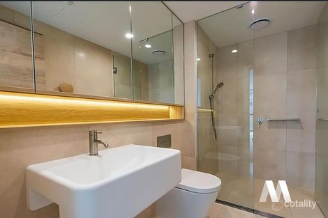 203/12 Queens Rd, Melbourne, VIC 3004