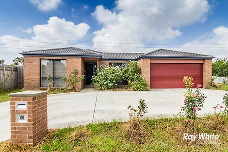 2 Raisell Rd, Cranbourne West, VIC 3977
