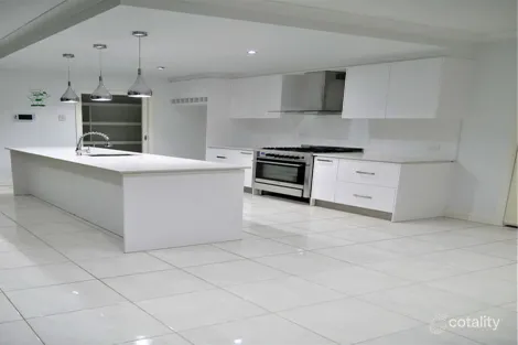 Property photo of 4 Caruana Crescent Harkness VIC 3337