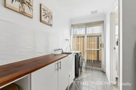 Property photo of 6 Stint Pass Tapping WA 6065