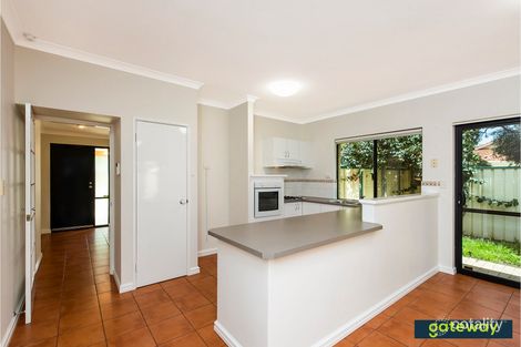 Property photo of 7 Gillen Way Success WA 6164