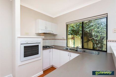 Property photo of 7 Gillen Way Success WA 6164