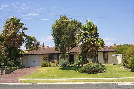 209 Waterford Dr, Hillarys, WA 6025
