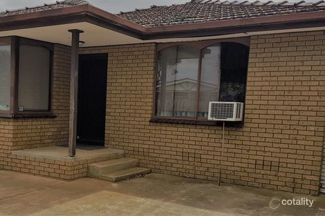 2/16 Manly St, Werribee, VIC 3030