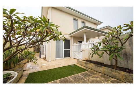4/58 Drabble Rd, Scarborough, WA 6019