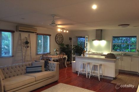 Property photo of 3 Echlin Street Labrador QLD 4215