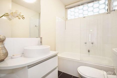 Property photo of 2/49 Davis Avenue South Yarra VIC 3141