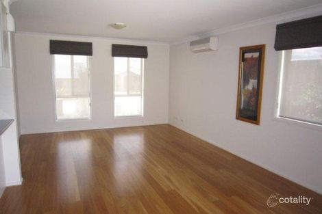 Property photo of 11 Isbister Street Macgregor ACT 2615