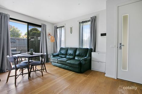 Property photo of 1 Mountbatten Court Reservoir VIC 3073