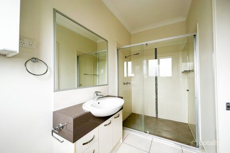 Property photo of 14 Brock Drive Springfield Lakes QLD 4300