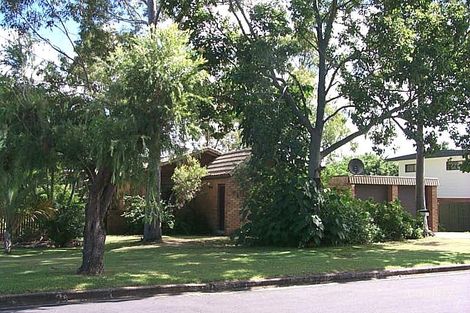 5 Standish St, Norman Gardens, QLD 4701