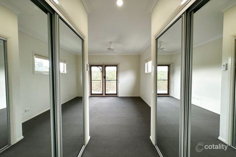 Property photo of 14 Brock Drive Springfield Lakes QLD 4300
