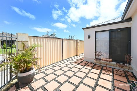 Property photo of 15 Masthead Close Jindalee WA 6036