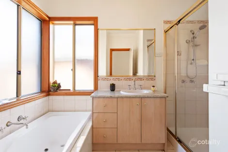 Property photo of 202 Belmore Road Balwyn VIC 3103