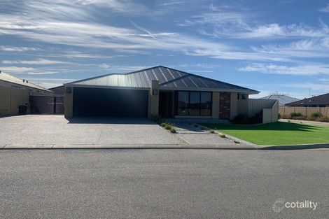 Property photo of 11 Carnaby Drive Dawesville WA 6211