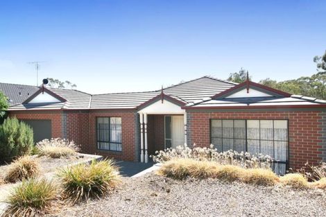 3 Sebastian Ct, Spring Gully, VIC 3550