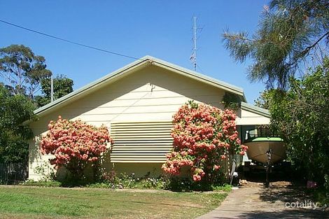 56 Elizabeth St, South Gladstone, QLD 4680