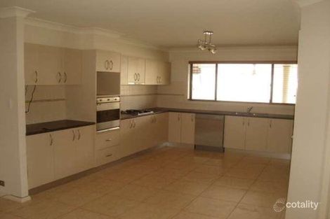 Property photo of 8 Lisbon Circuit Orange NSW 2800