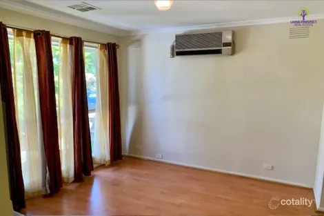 Property photo of 10 Warringa Crescent Hoppers Crossing VIC 3029