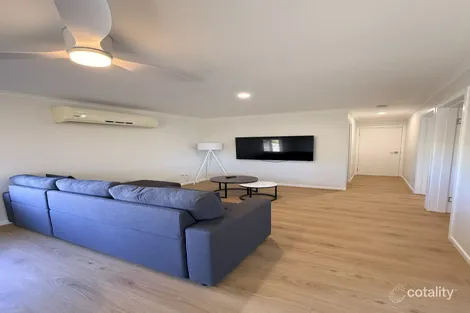 Property photo of 9 Nicklin Street Moura QLD 4718