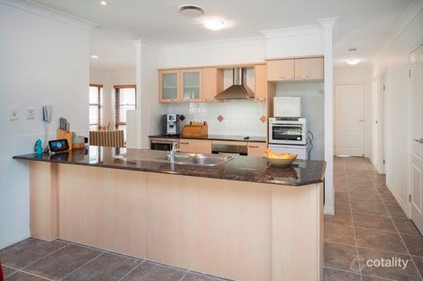 Property photo of 2027 Gracemere Gardens Circuit Hope Island QLD 4212