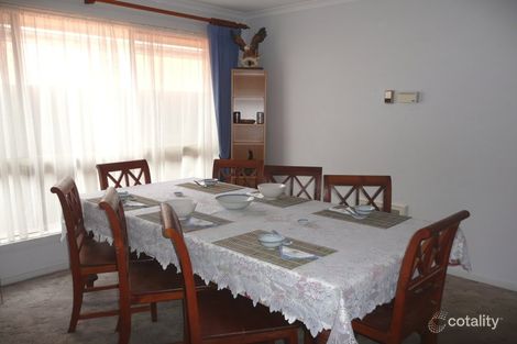Property photo of 14 Ferry Close Wyndham Vale VIC 3024