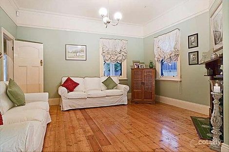 Property photo of 31 Fairlie Street Yarraville VIC 3013