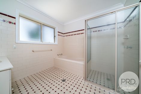 Property photo of 7 Jervis Place Tatton NSW 2650
