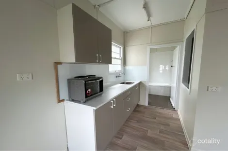 Property photo of 3/4 Dix Street Redcliffe QLD 4020