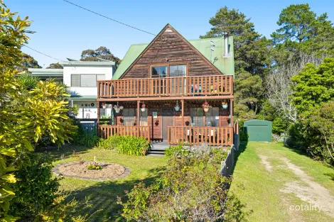 Property photo of 11 Thomson Parade Dalmeny NSW 2546