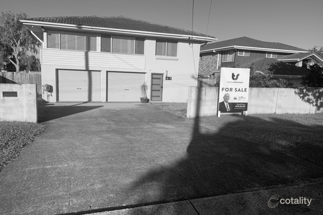 7 Tina St, Redland Bay, QLD 4165