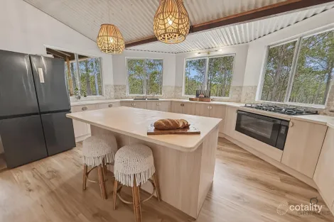 Property photo of 98 Waterloo Hall Road Waterloo QLD 4673