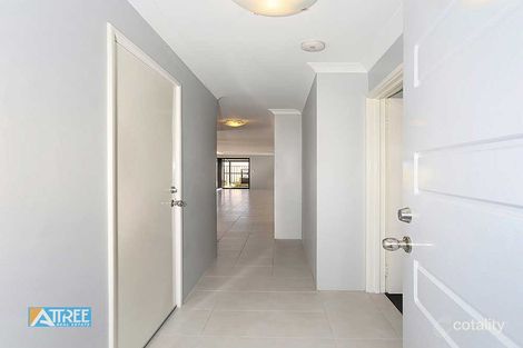 Property photo of 11 Passendale Crescent Piara Waters WA 6112