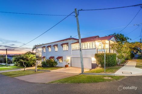 Property photo of 126 Shorncliffe Parade Shorncliffe QLD 4017
